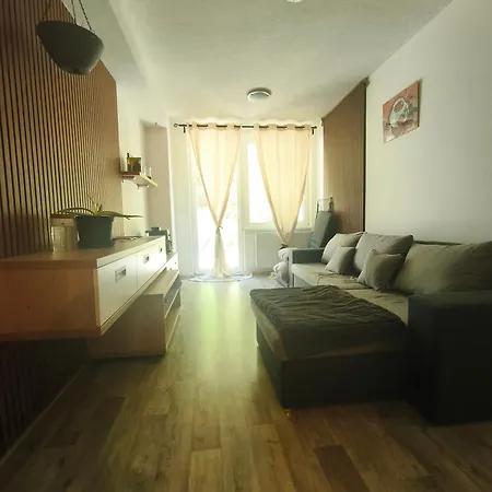Kaitea Apartment *